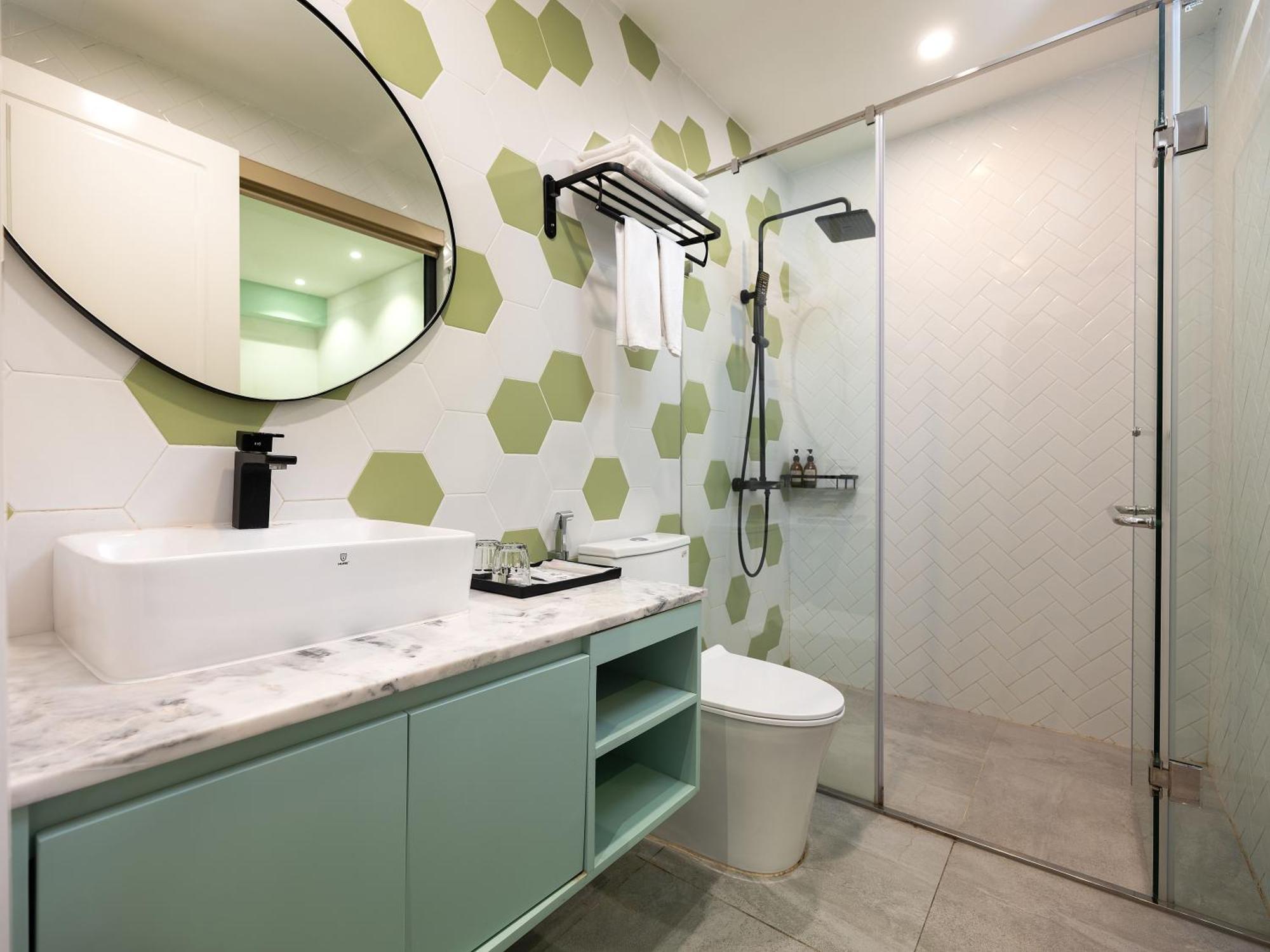 Ha Long Essence Boutique Hotel Экстерьер фото